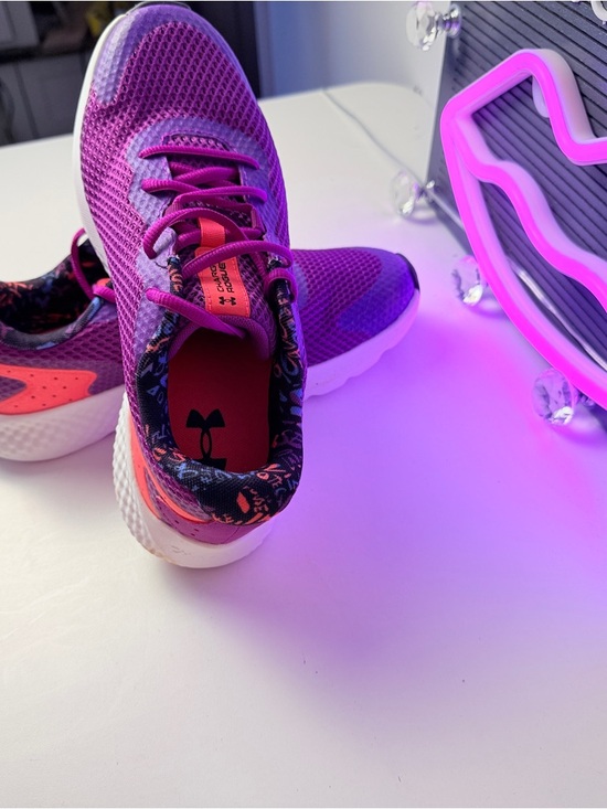 Under Armour Purple Athletic shoes. NWOT - Picture 3 of 7